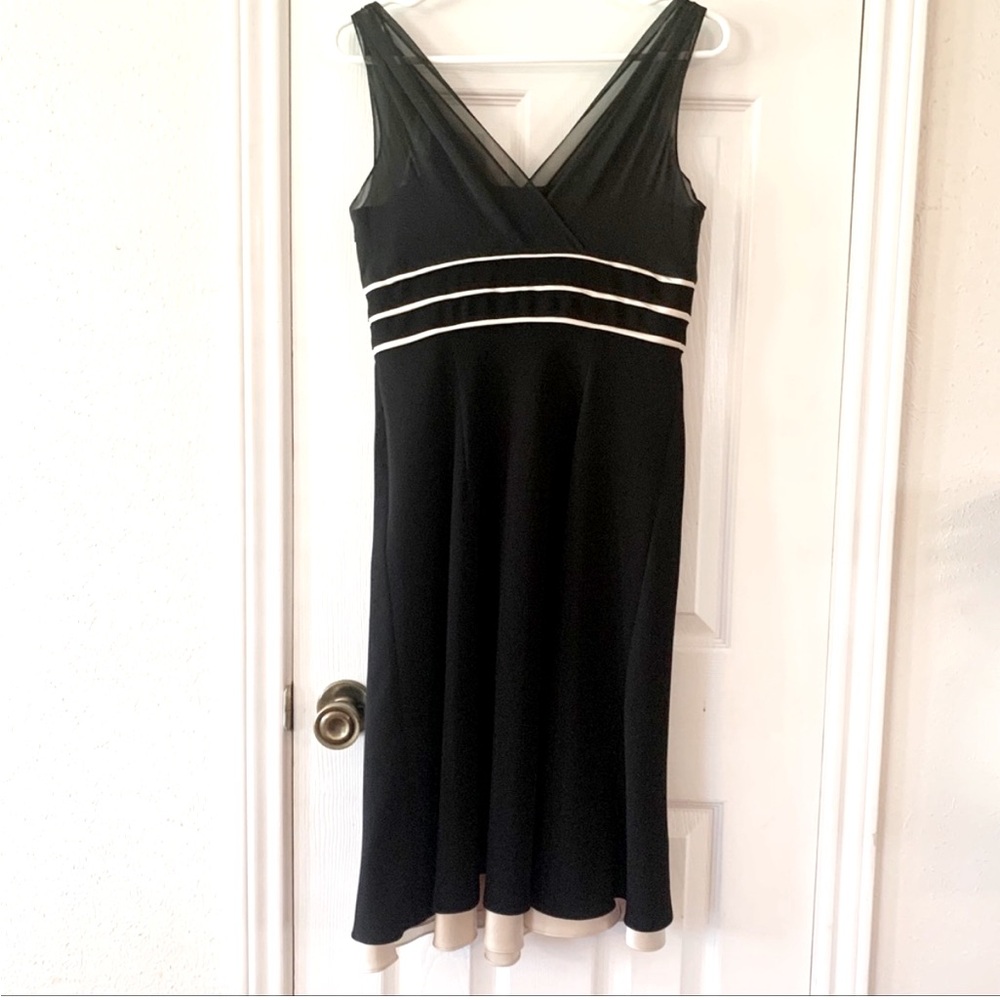 Ann Taylor Y2K Babydoll Sheer V-neck Empire Waist Dress Sz 4 Party Silk Dressy - Picture 2 of 8